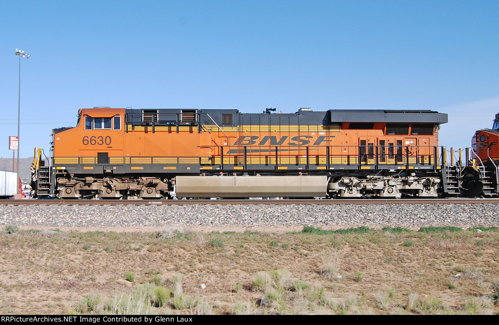 BNSF 6630